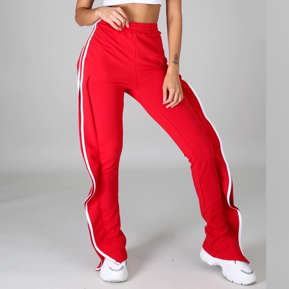 Basic Joggers - Picture 3 of 4
